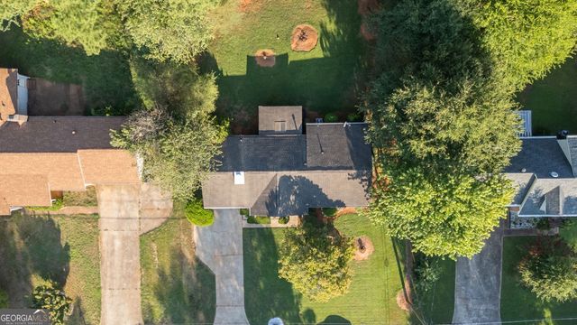 447 Summerville Drive NW, Lawrenceville, GA 30046