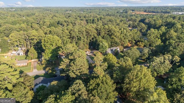 447 Summerville Drive NW, Lawrenceville, GA 30046