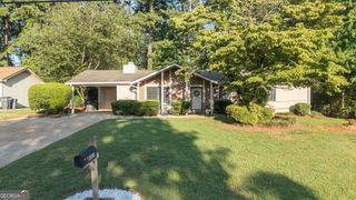 447 Summerville Drive NW, Lawrenceville, GA 30046