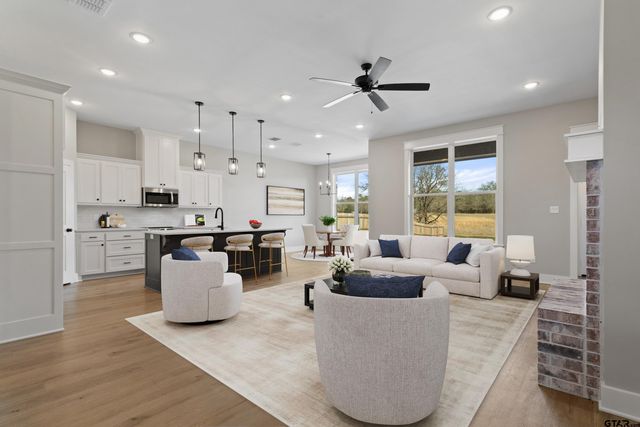 158 Kaul Ln, Bullard, TX 75757