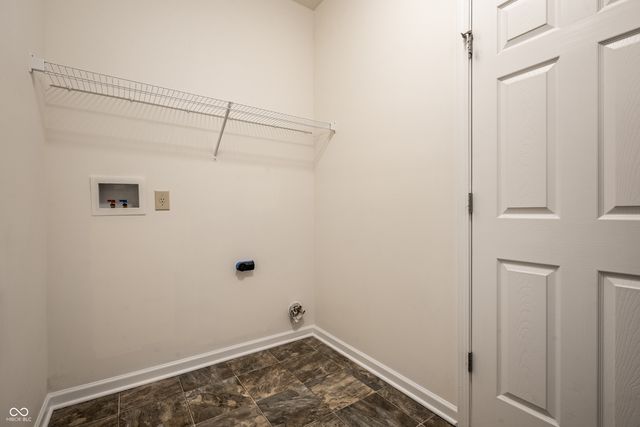 2643 Harshaw Court, Indianapolis, IN 46239