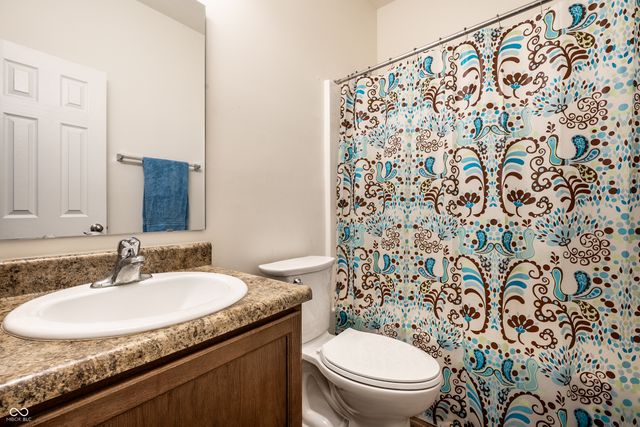 2643 Harshaw Court, Indianapolis, IN 46239