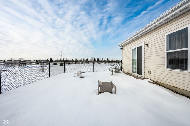 2643 Harshaw Court, Indianapolis, IN 46239