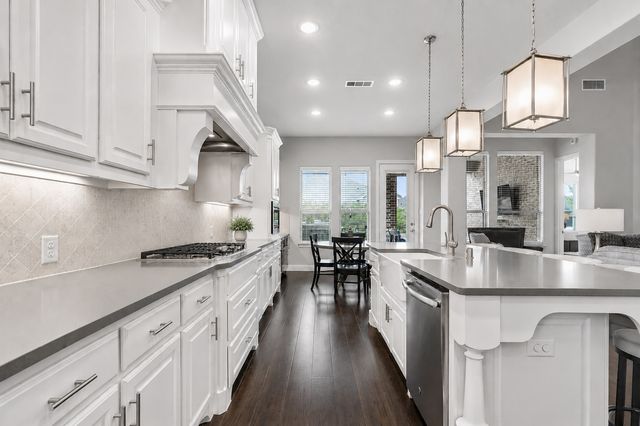11604 Bull Creek Drive, Flower Mound, TX 76226
