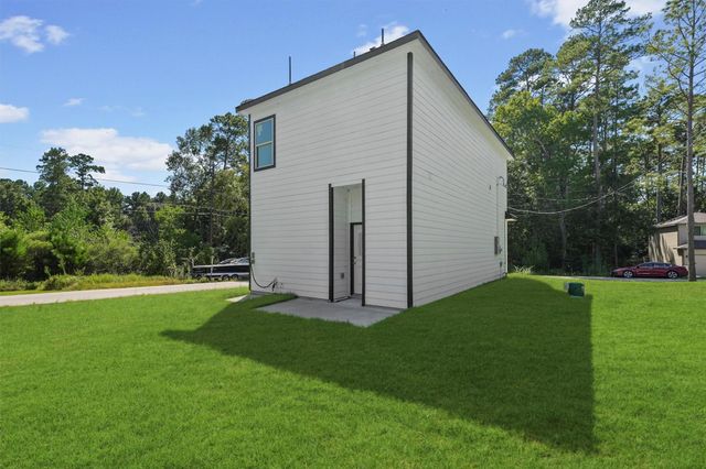 15608 Sycamore Drive, Montgomery, TX 77356