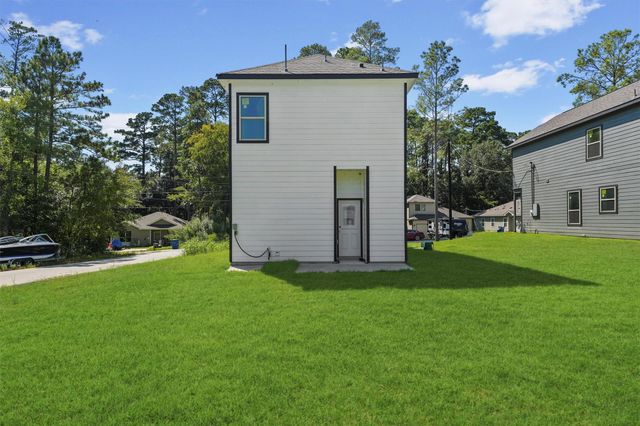 15608 Sycamore Drive, Montgomery, TX 77356