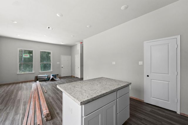 15608 Sycamore Drive, Montgomery, TX 77356