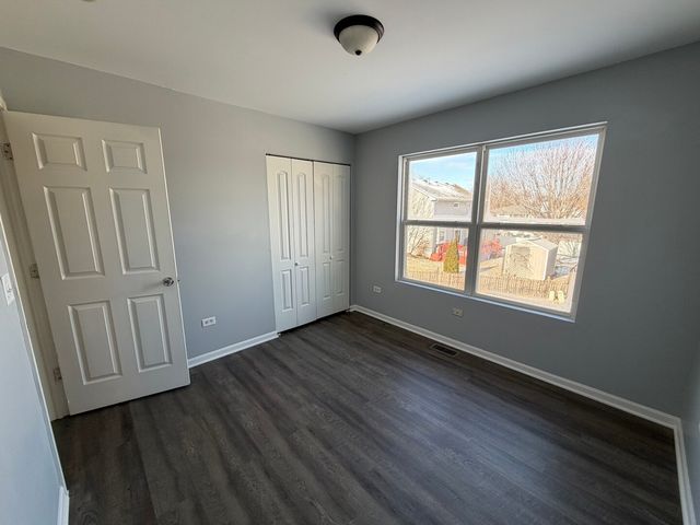 2 Beaver Creek Court, Bolingbrook, IL 60490