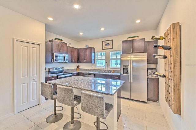4722 TUSCAN LOON DRIVE, Tampa, FL 33619