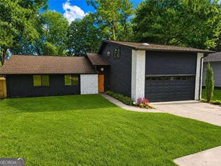 1217 Fairfield Drive, Marietta, GA 30068