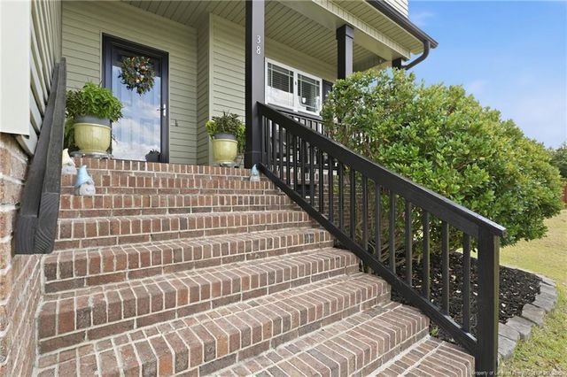 38 Darley Court, Lillington, NC 27546