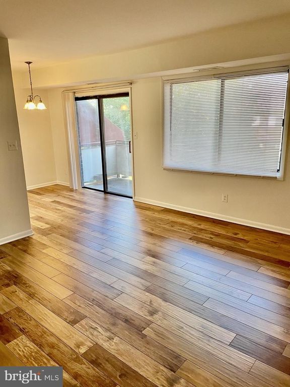 6429 RICHMOND HWY #201, Alexandria, VA 22306