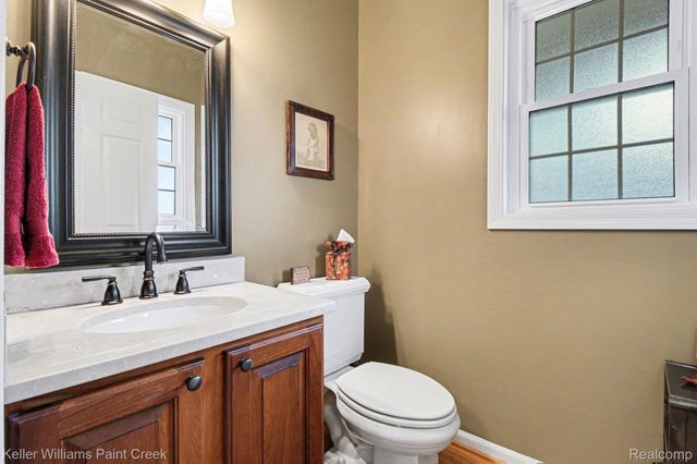63 Burniah Lane, Orion Charter Township, MI 48362