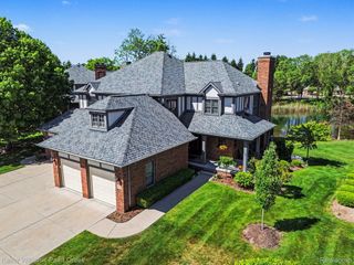 63 Burniah Lane, Orion Charter Township, MI 48362