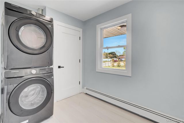 907 Pearl Street, Bohemia, NY 11716