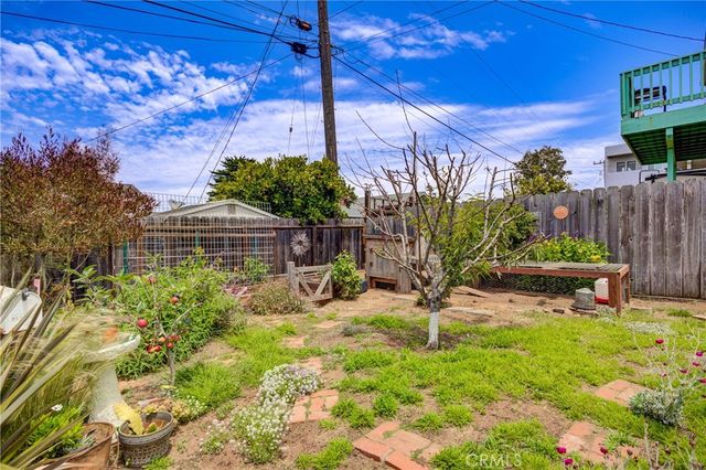 953 Anchor Street, Morro Bay, CA 93442