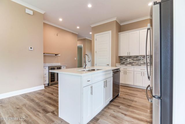 209 White Harbor Road, Long Beach, MS 39560