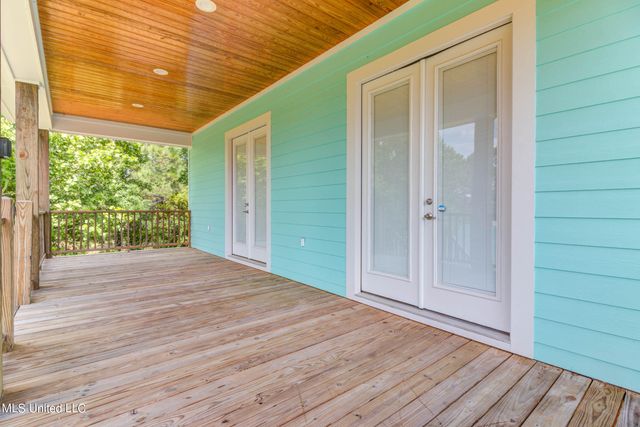 209 White Harbor Road, Long Beach, MS 39560