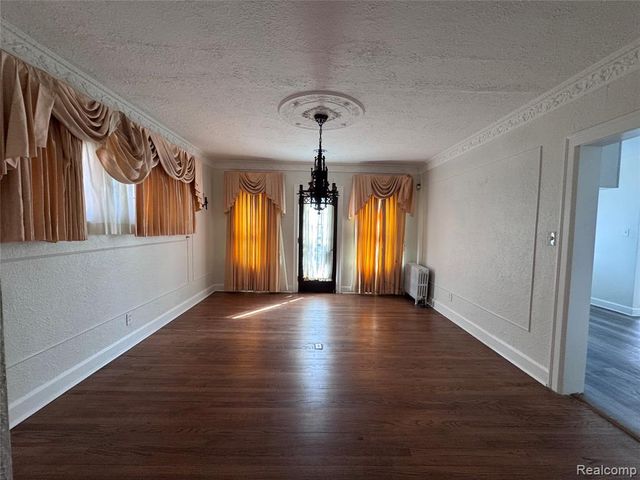 16814 Parkside Street, Detroit, MI 48221