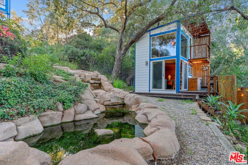 Image 35 of property listing at 20675 Medley Lane, Topanga, CA 90290