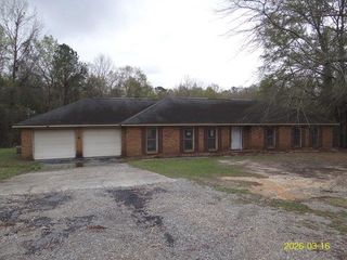 26 Arrowhead Road, Phenix City, AL 36869