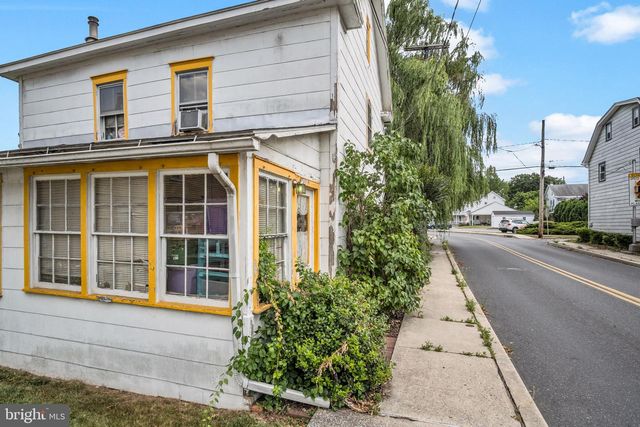 3 S LOCUST STREET ST, Shiremanstown, PA 17011