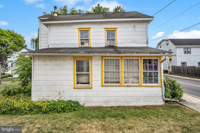 3 S LOCUST STREET ST, Shiremanstown, PA 17011
