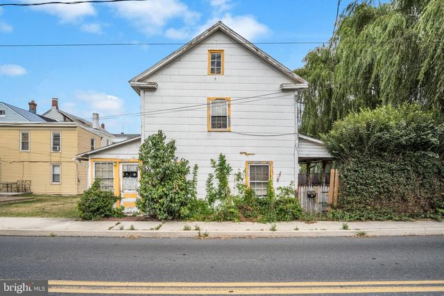 3 S LOCUST STREET ST, Shiremanstown, PA 17011