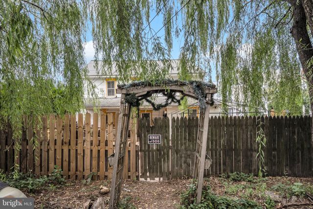 3 S LOCUST STREET ST, Shiremanstown, PA 17011