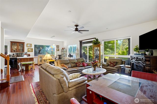 20101 330th Avenue NE, Duvall, WA 98019