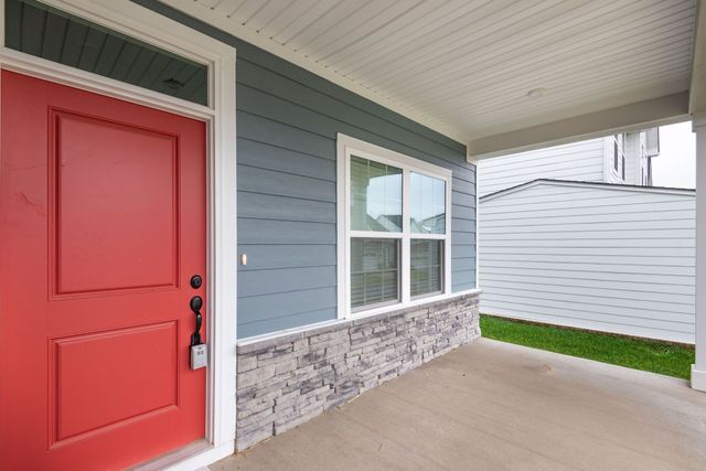 815 Dean Dr, Mount Juliet, TN 37122