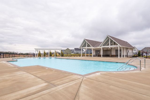 815 Dean Dr, Mount Juliet, TN 37122