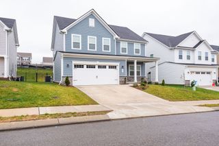 815 Dean Dr, Mount Juliet, TN 37122