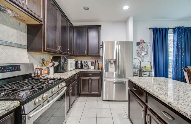 318 Bolton Drive, Westwood, TX 77573