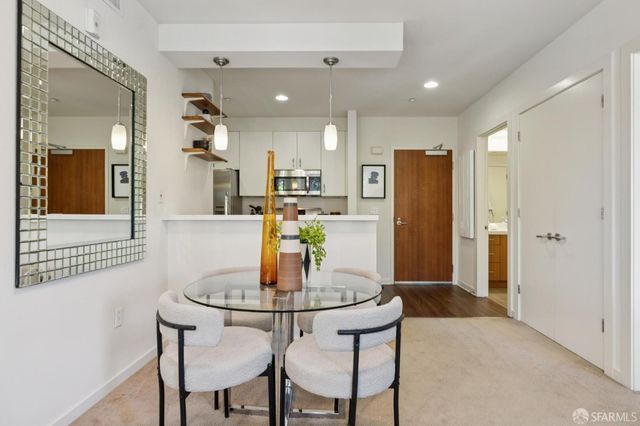 555 Bartlett Street 206, San Francisco, CA 94110