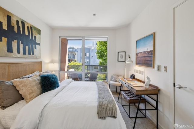 555 Bartlett Street 206, San Francisco, CA 94110