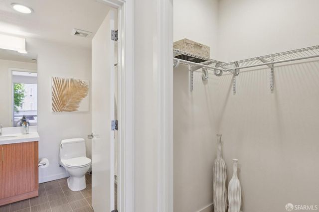555 Bartlett Street 206, San Francisco, CA 94110