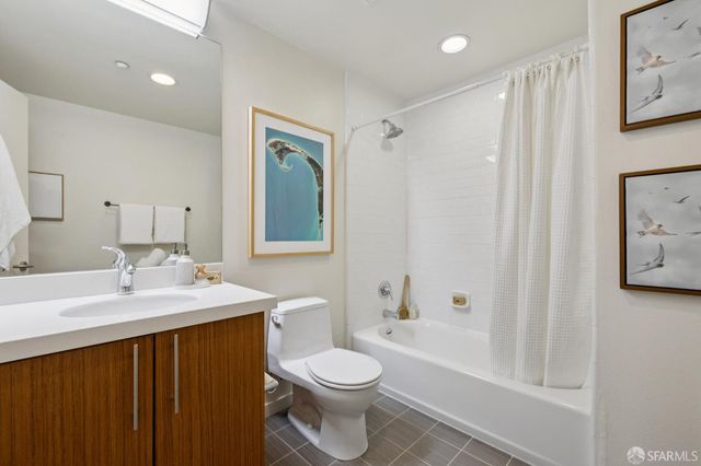 555 Bartlett Street 206, San Francisco, CA 94110