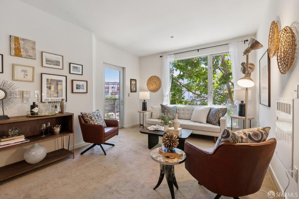 555 Bartlett Street 206, San Francisco, CA 94110