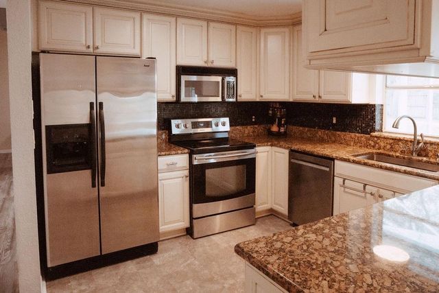 345 HAMPSHIRE AVENUE, Spring Hill, FL 34606