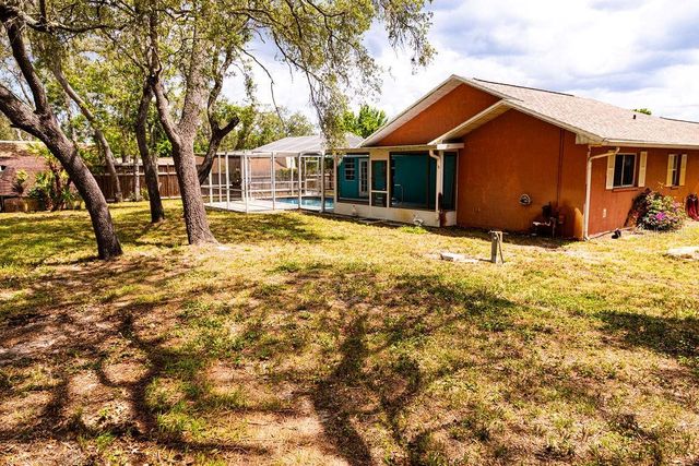 345 HAMPSHIRE AVENUE, Spring Hill, FL 34606