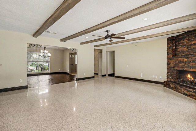 5251 Birdwood Road, Houston, TX 77096