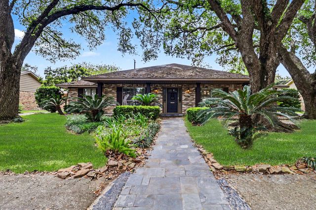 5251 Birdwood Road, Houston, TX 77096