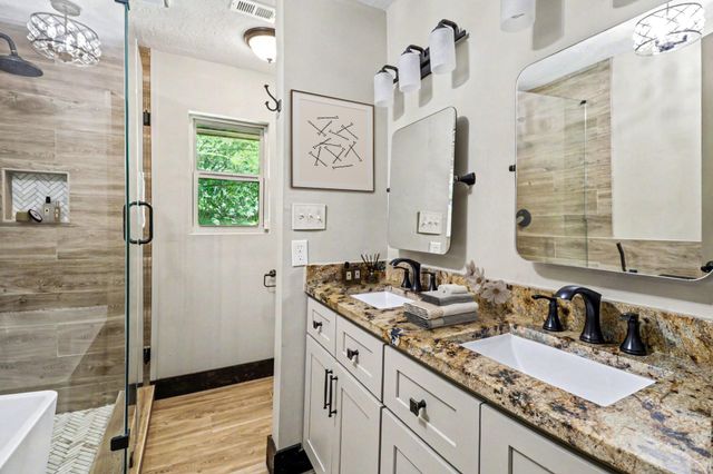 5251 Birdwood Road, Houston, TX 77096