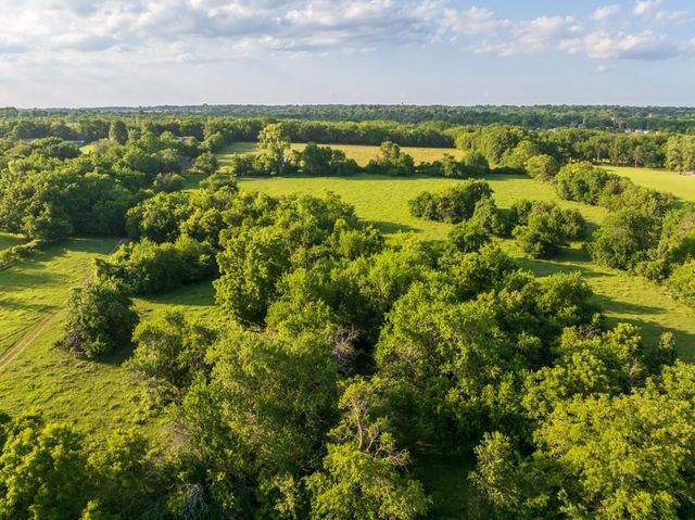 4900 E 187th Street, Belton, MO 64012