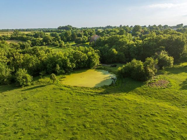 4900 E 187th Street, Belton, MO 64012