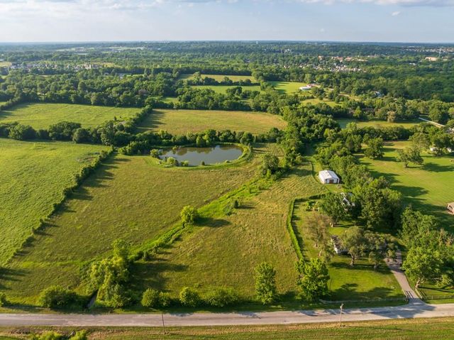 4900 E 187th Street, Belton, MO 64012