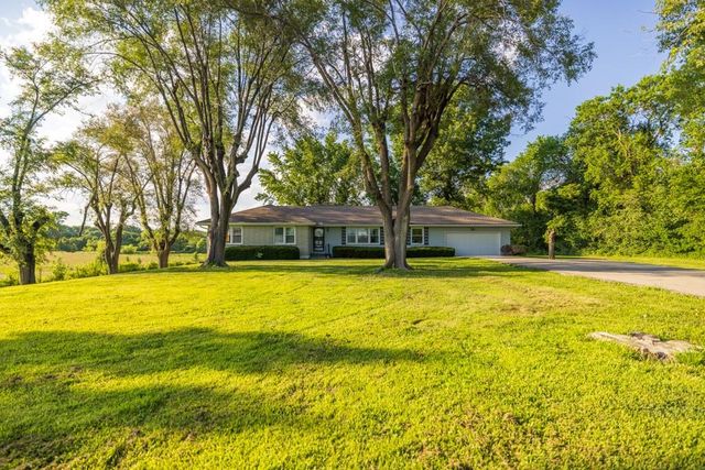 4900 E 187th Street, Belton, MO 64012