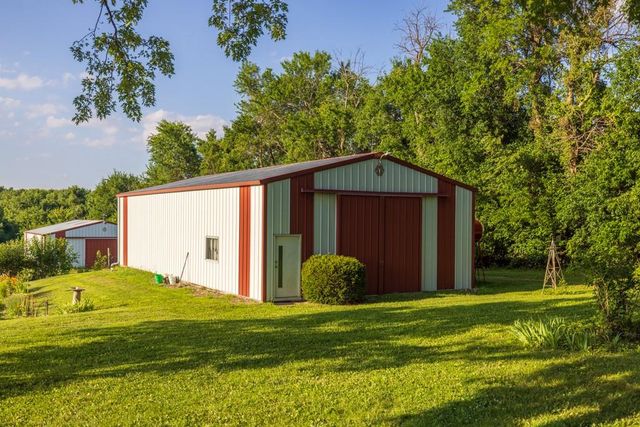 4900 E 187th Street, Belton, MO 64012