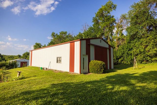 4900 E 187th Street, Belton, MO 64012